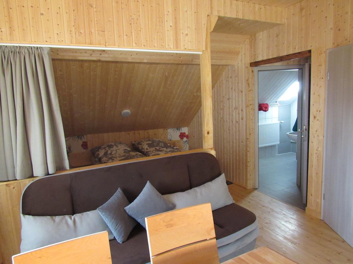 Ferienapartments Am Dorfplatz Langscheid  Ngoại thất bức ảnh